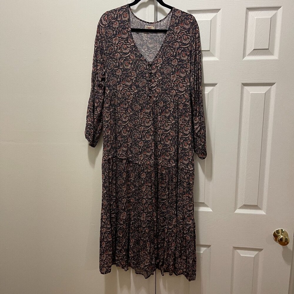 Faherty Isabella Dress - Picture 2 of 8